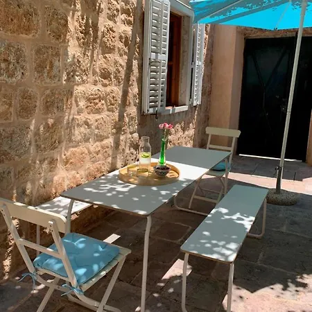 Hedera Estate, House Hedera Vi 펜션