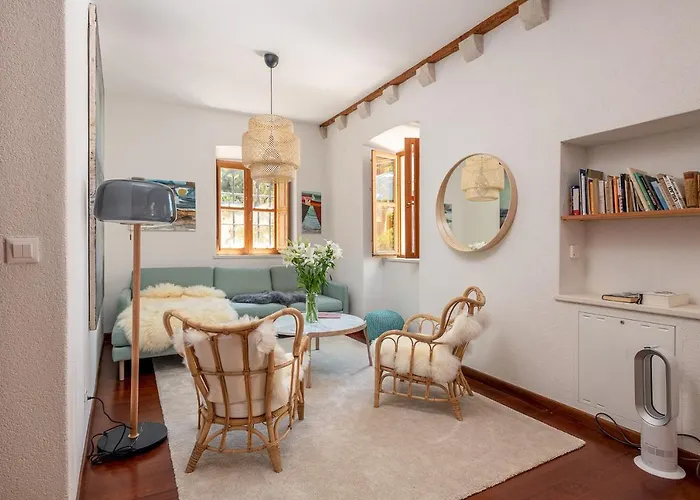 Hedera Estate, House Hedera Vi