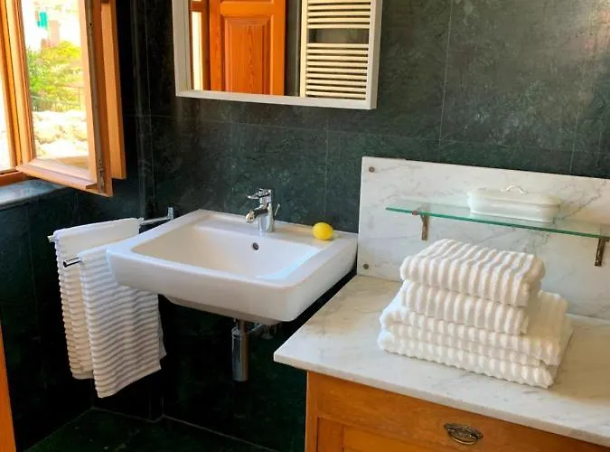 Hedera Estate, House Hedera Vi