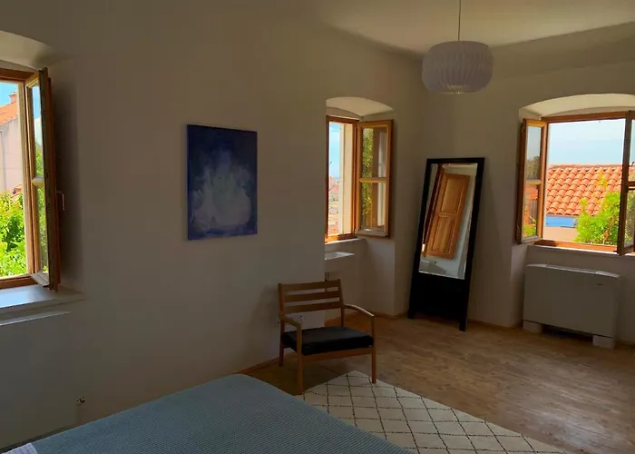 Hedera Estate, House Hedera Vi Дом отдыха