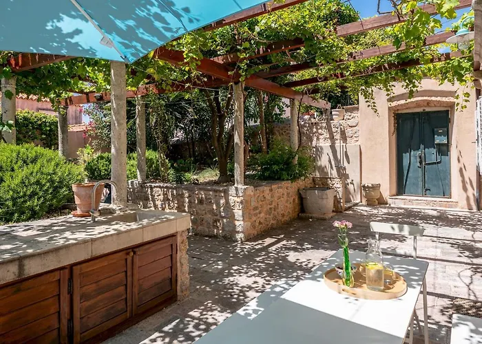 Nyaraló Hedera Estate, House Hedera Vi *