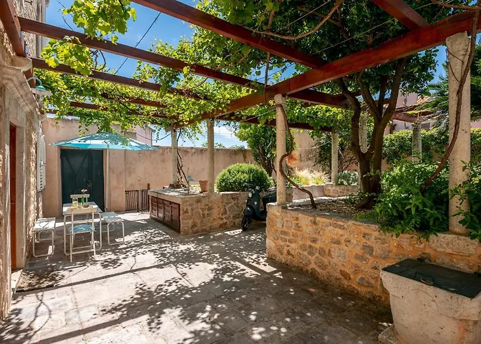 Hedera Estate, House Hedera Vi Nyaraló