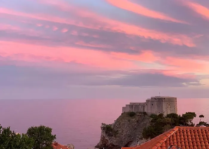 Hedera Estate, House Hedera Vi